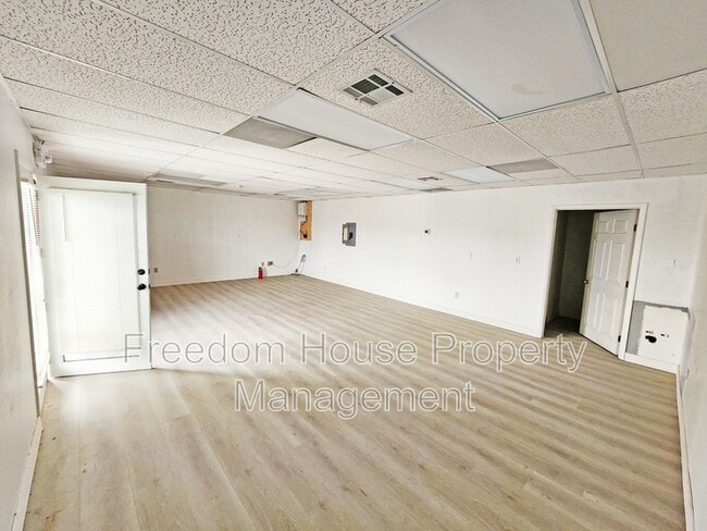 Photo - 191 S Frontage Rd