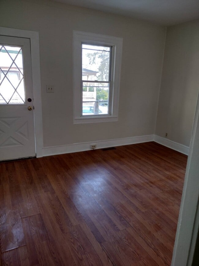 Photo - 249 First St