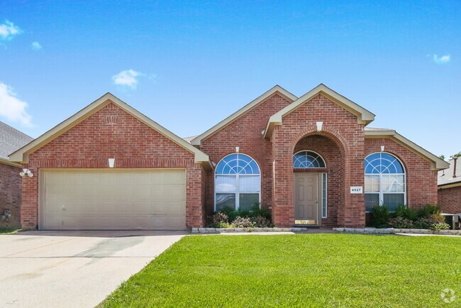 Building Photo - 4927 Autumn Hill Rental