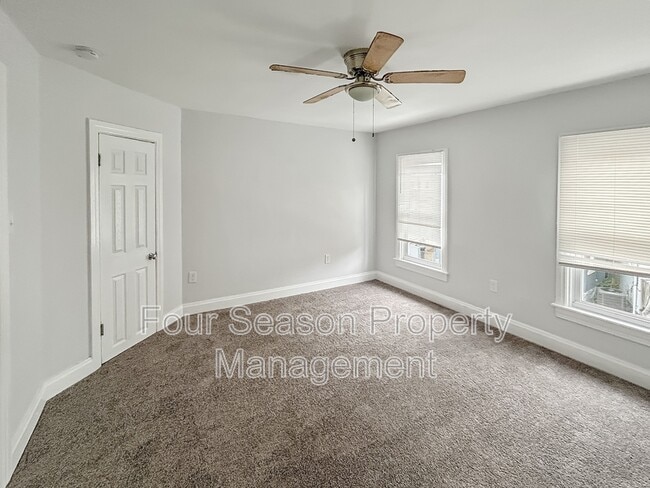 Photo - 336 S Locust St