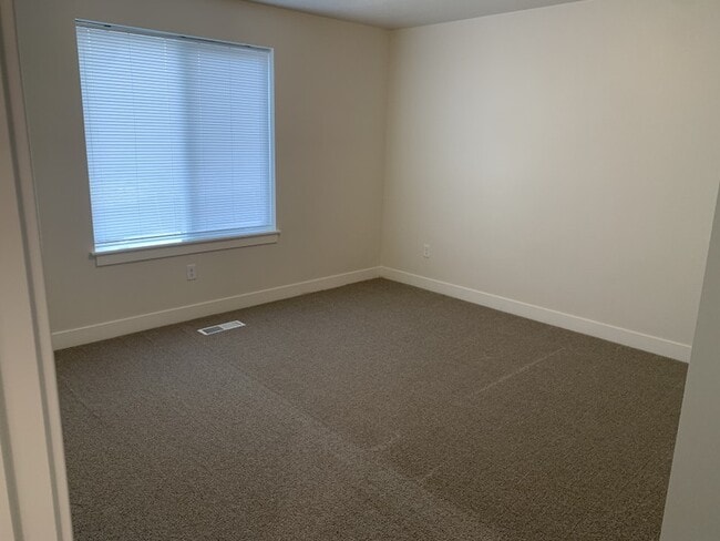 Photo - 15078 S 2815 W Unidad 2