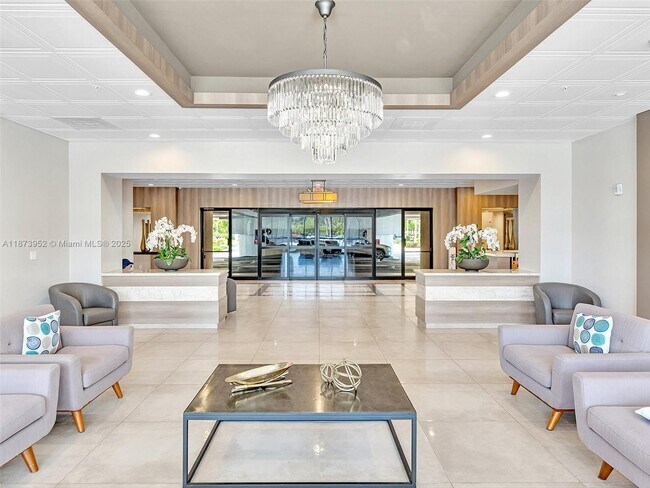 Photo - 3701 N Country Club Dr Unidad PH07