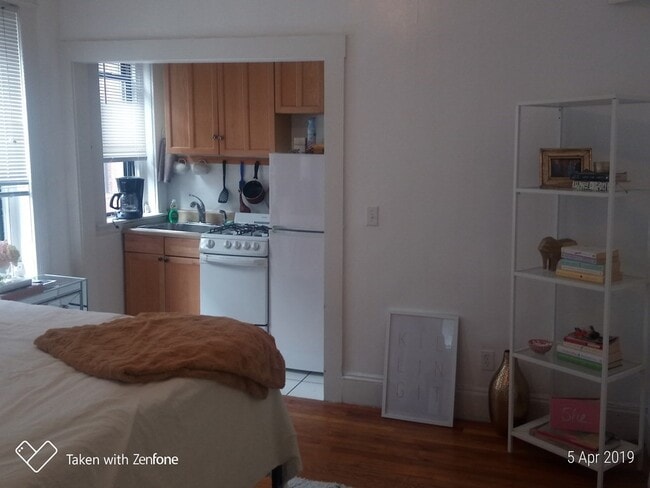 Photo - 39 Hemenway St Apartment Unit 09