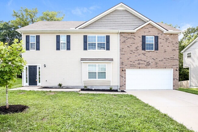 105 Lyndhurst Dr  