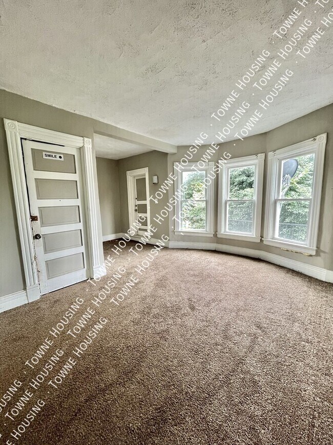 Photo - 499 West Ave Unidad 2