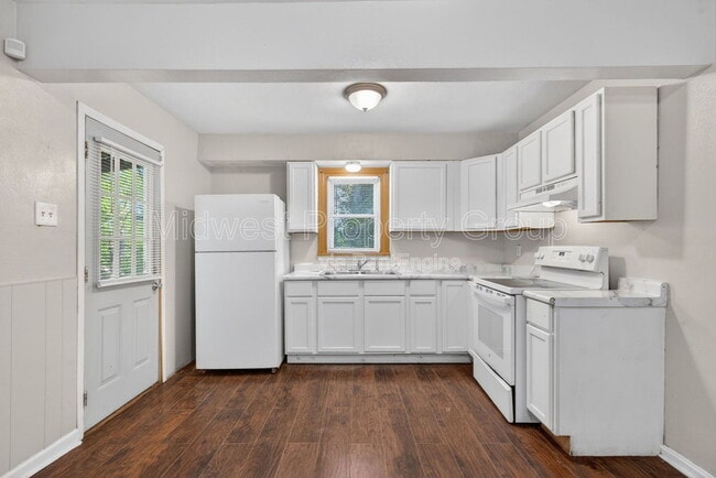 Photo - 224 S Harvey Ave