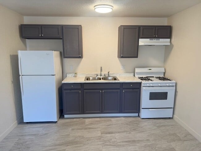 Photo - Agua Caliente Apartments