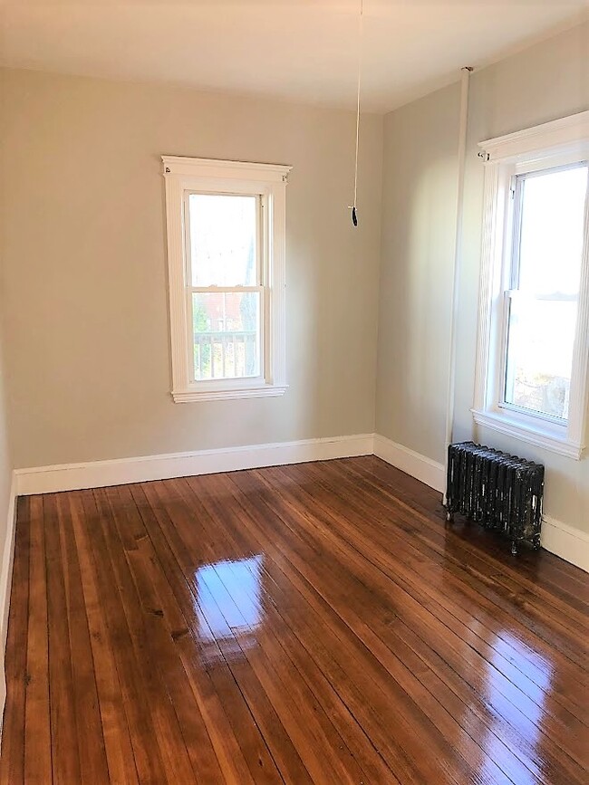 Photo - 19 Arden St Unit 19 Adren Street