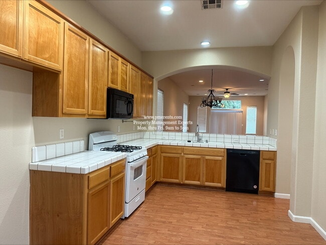 Photo - 10613 Hidden Grove Cir
