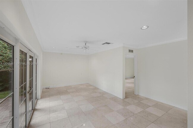 Photo - 1246 Algardi Ave