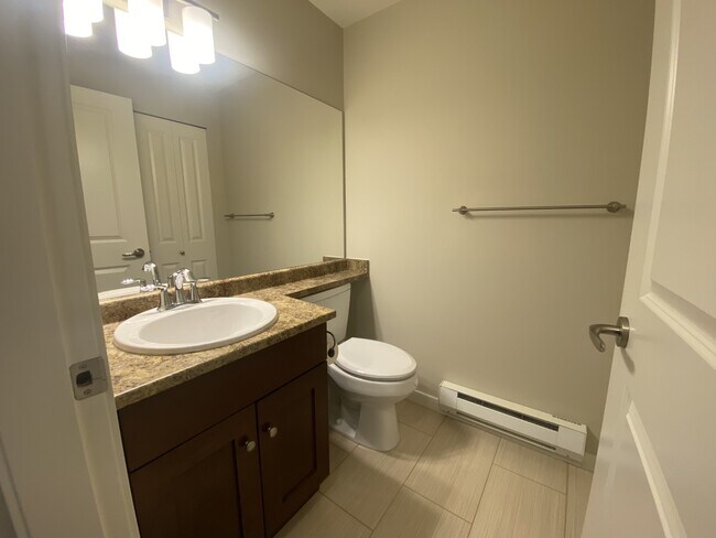 Photo - 5670 Edgewater Ln