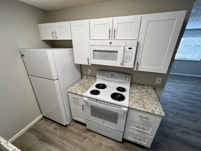 Photo - 221 Jessup St