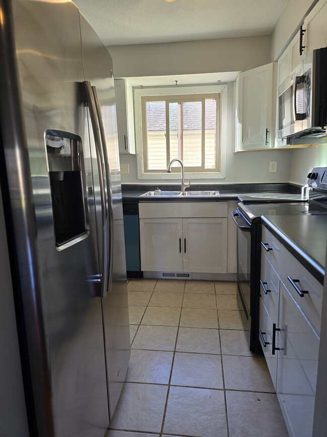 Photo - 1551 N Oberlin Cir