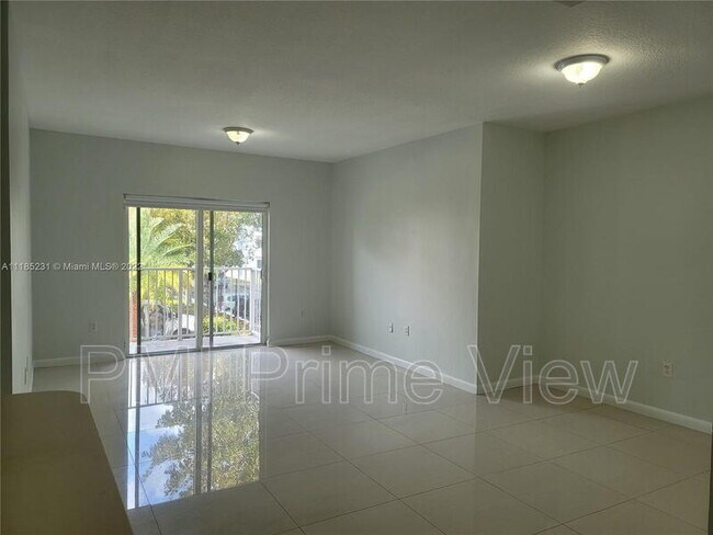Photo - 11060 SW 196th St Unit #208