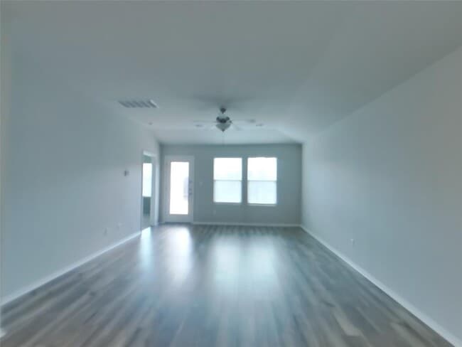 Photo - 3528 Stride Ln