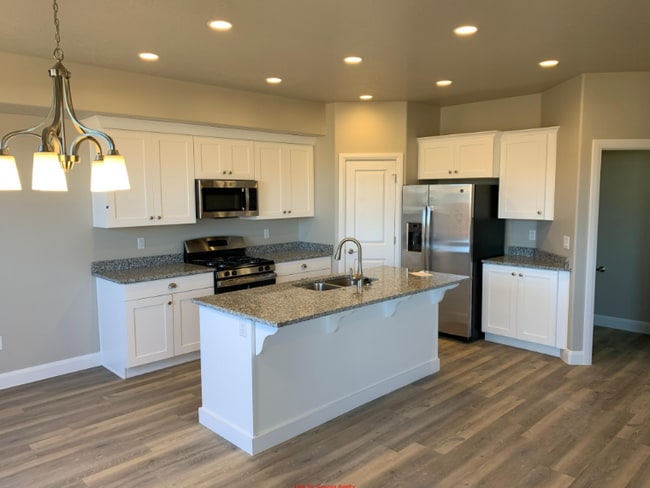 Photo - 508 N 480 W