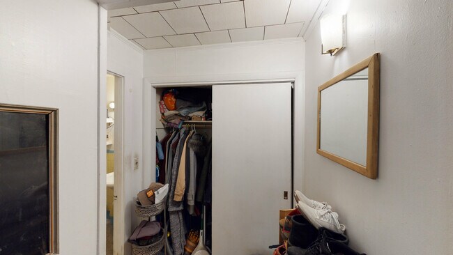 Photo - 244 Beacon St Unidad 7