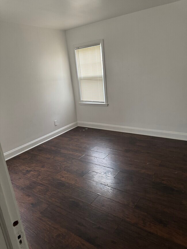 Photo - 19691 Rogge St