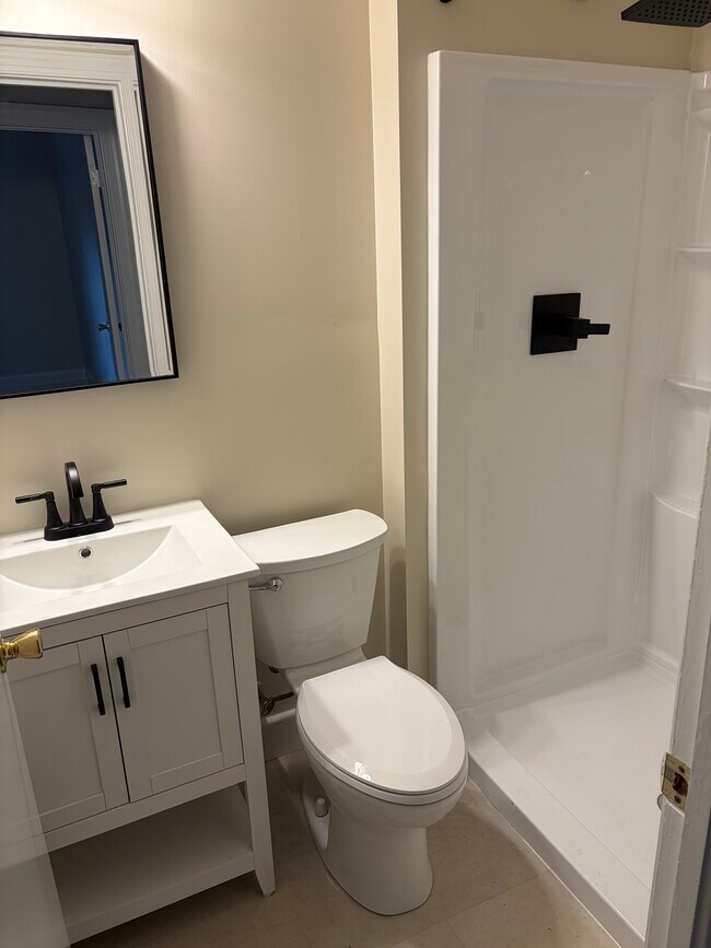 Photo - 536 Cavalier Dr