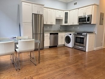Photo - 83 W Brookline St