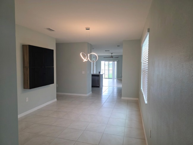 Photo - 3945 Angola Ln