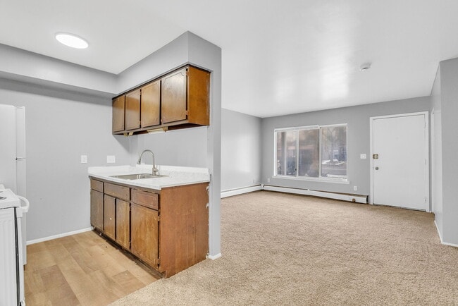 Photo - 4535 Cadieux Rd
