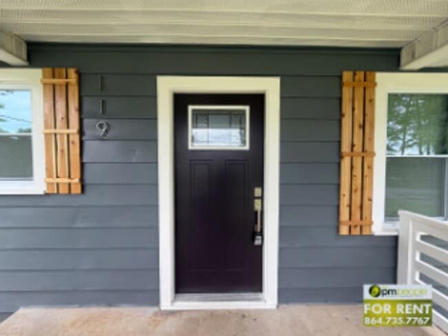 Building Photo - 119 Welborn Cir