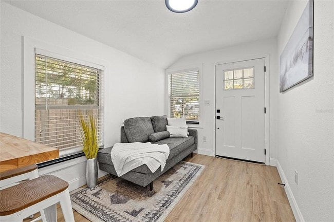 Photo - 2043 16th Ave S