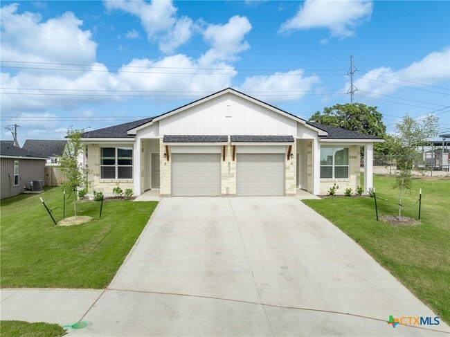 Photo - 8901 Prickly Ash Dr