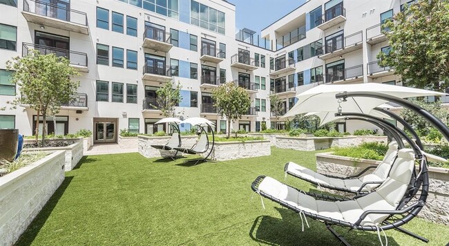 Photo - 1825 San Jacinto St Condo Unit 644