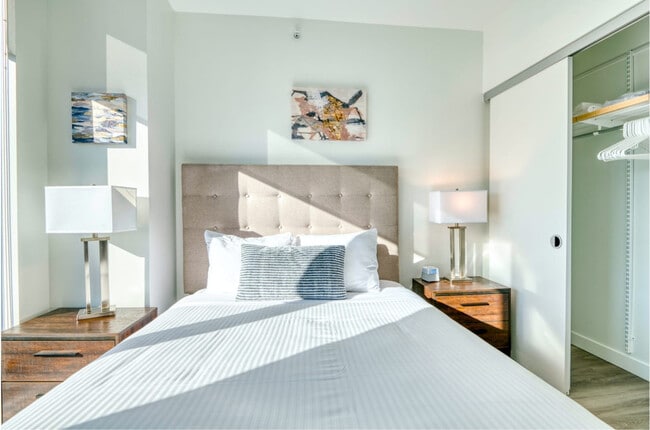 Photo - 50 Causeway St Unit FL18-ID1050403P