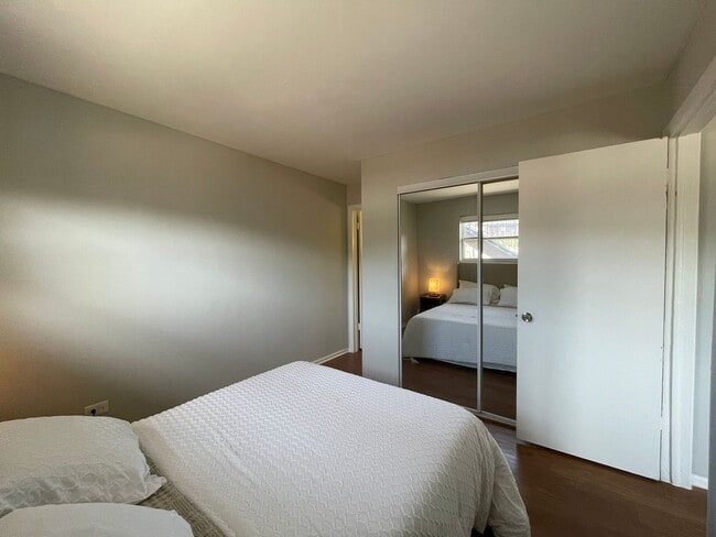 Photo - 4535 N Beacon St Unit #3A