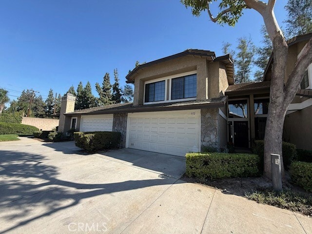 Photo - 972 Sandstone Dr