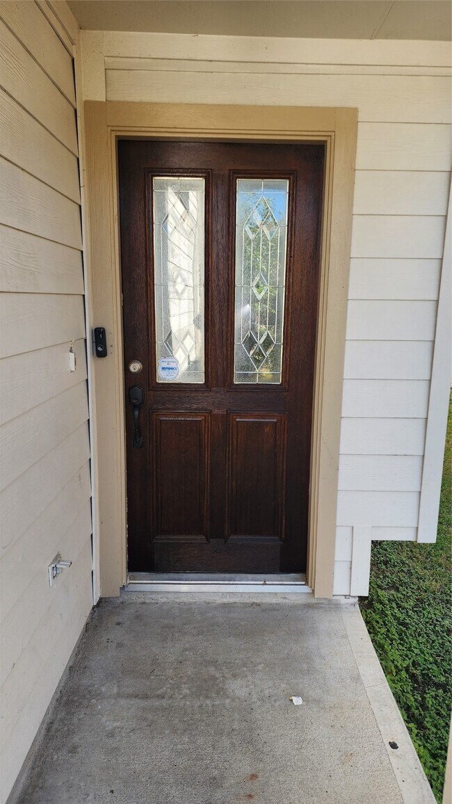 Photo - 11430 Hackmatack Way