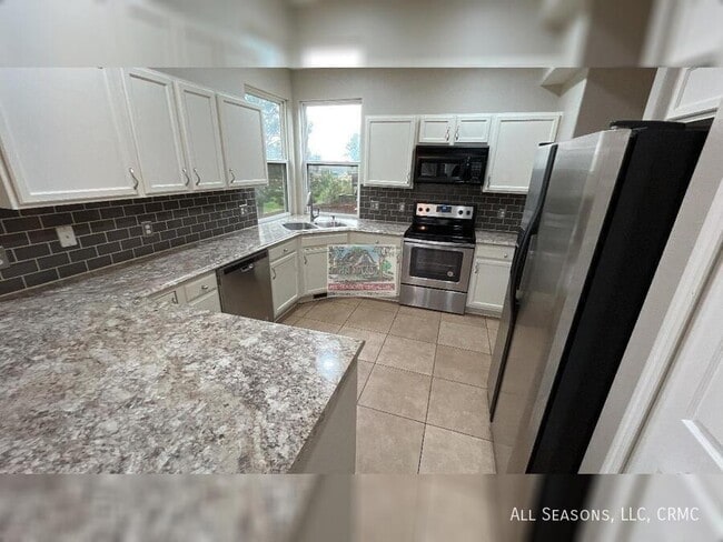 Photo - 8063 Cooper River Dr