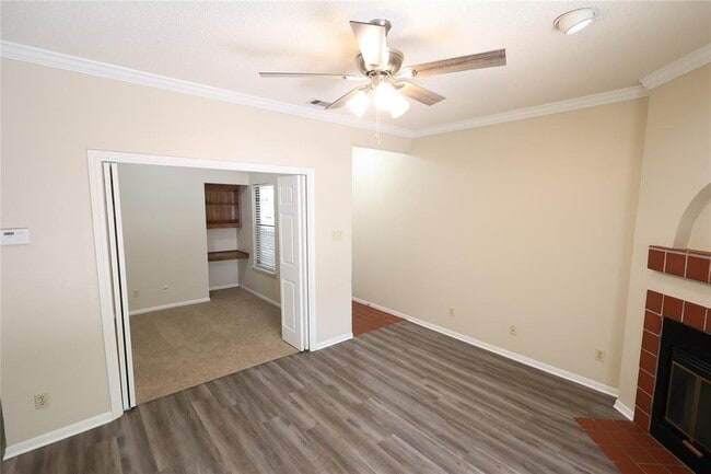 Photo - 3840 Far W Blvd Unit 217