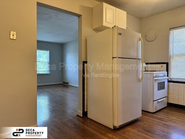 7315 Pasadena Blvd Unit 2W