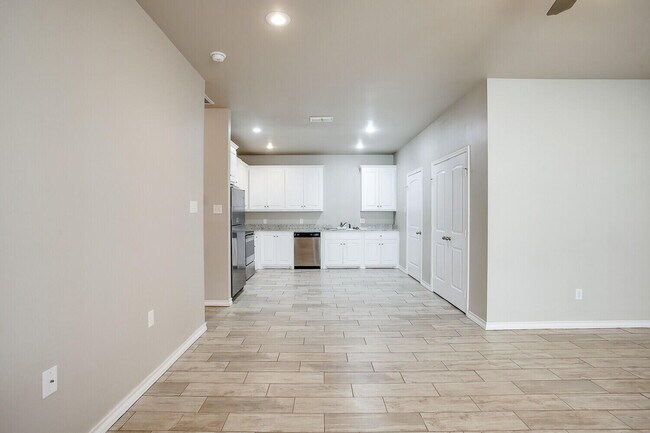 Photo - 9803 Uvalde Ave