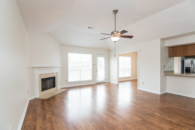 Photo - 6940 Brady Hill Dr