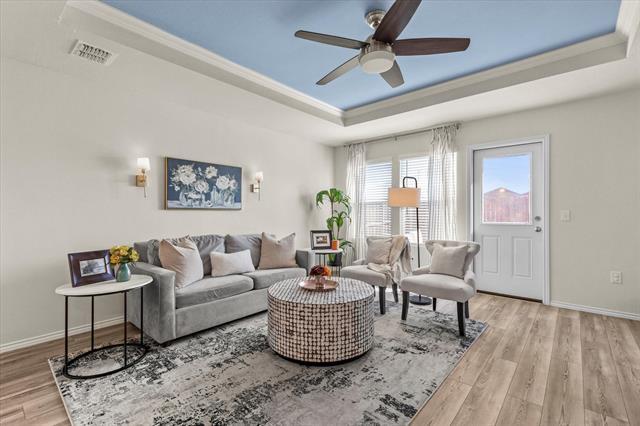 Photo - 14056 Ilderton St