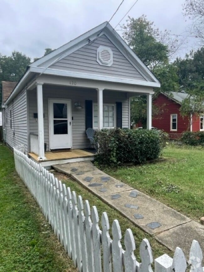 Building Photo - Charming 2 Bedroom Richmond Home