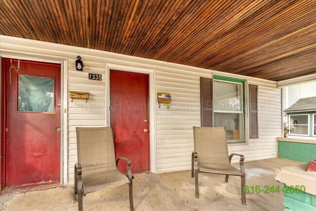 Photo - 1335 Hamilton Ave NW Unit 2