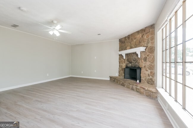 Photo - 8236 Greenmar Way