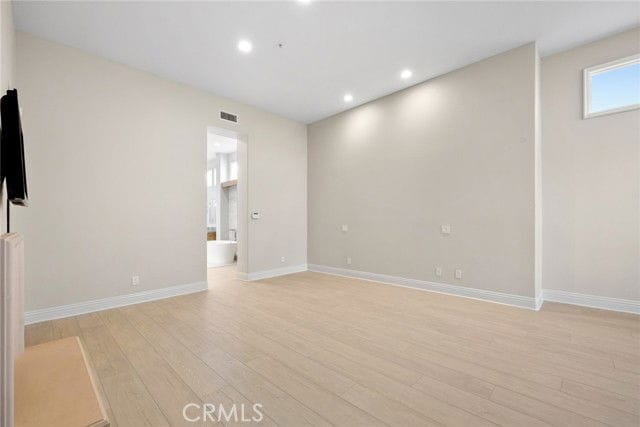 Photo - 1 Stone Pine Dr