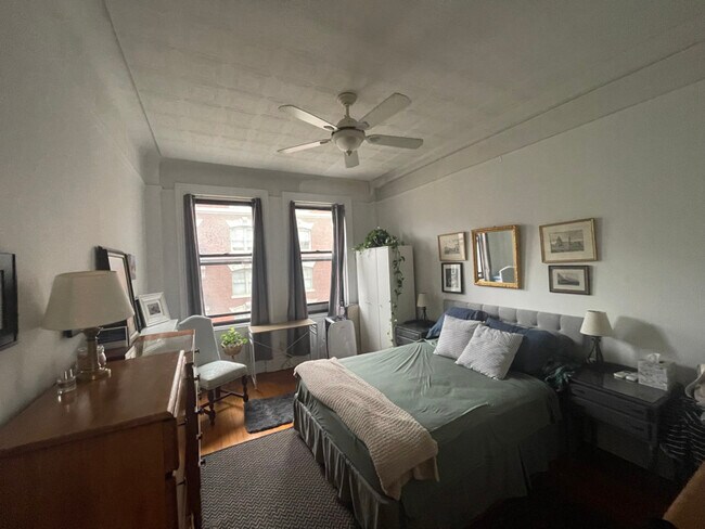 Photo - 615 W 113th St