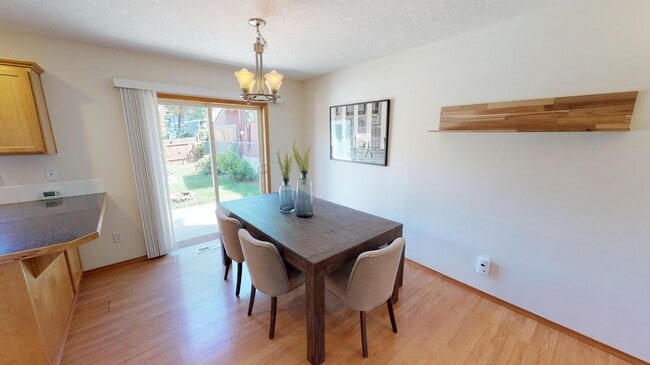 Photo - 5418 NE 25th Ave