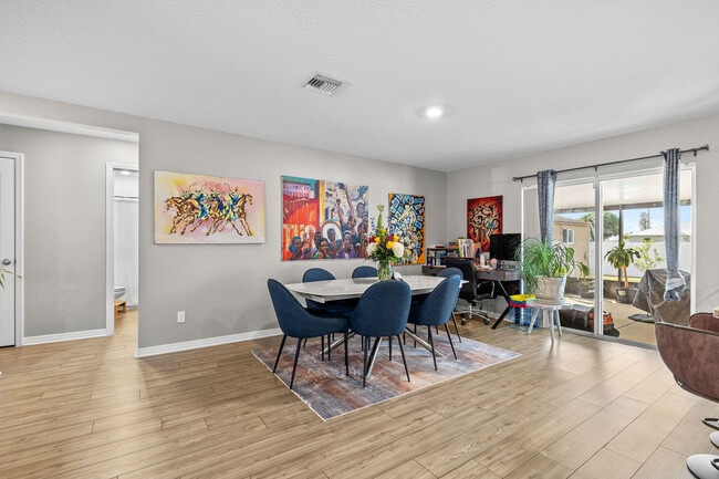 Photo - 2626 SW Monterrey Ln