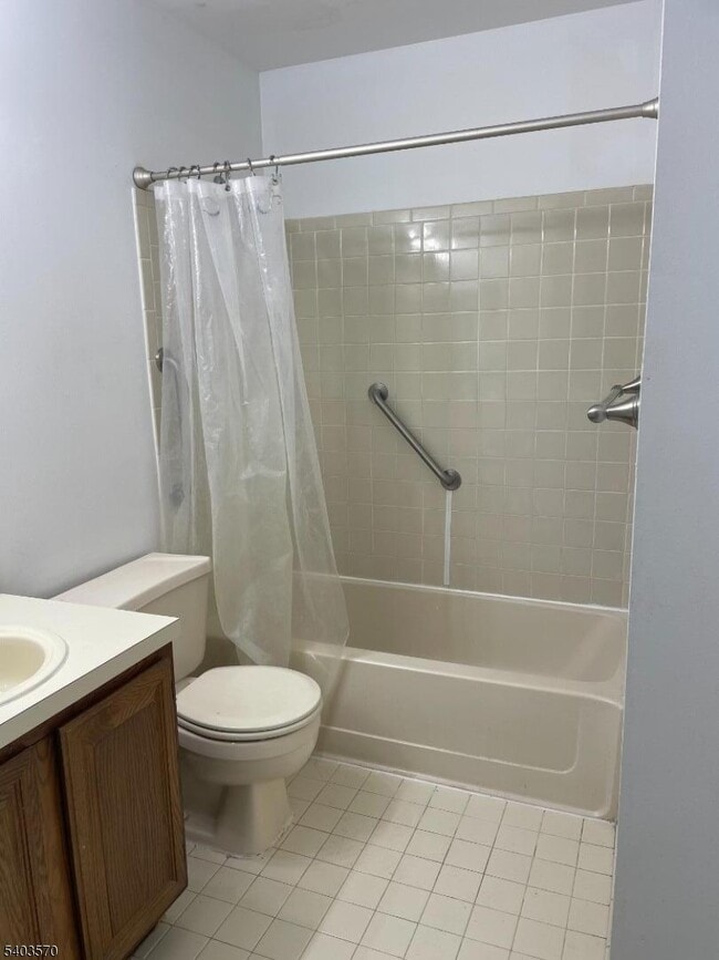 Photo - 2107 Ravens Crest Dr