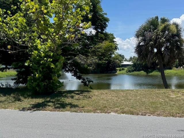 Photo - 709 SE Alamanda Way