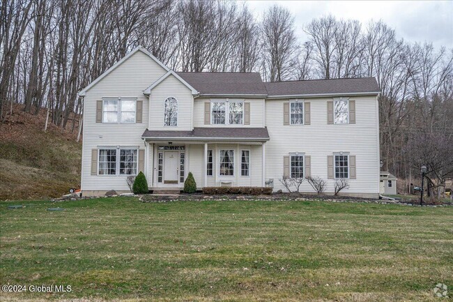 Building Photo - 40 Vischer Ferry Rd Rental